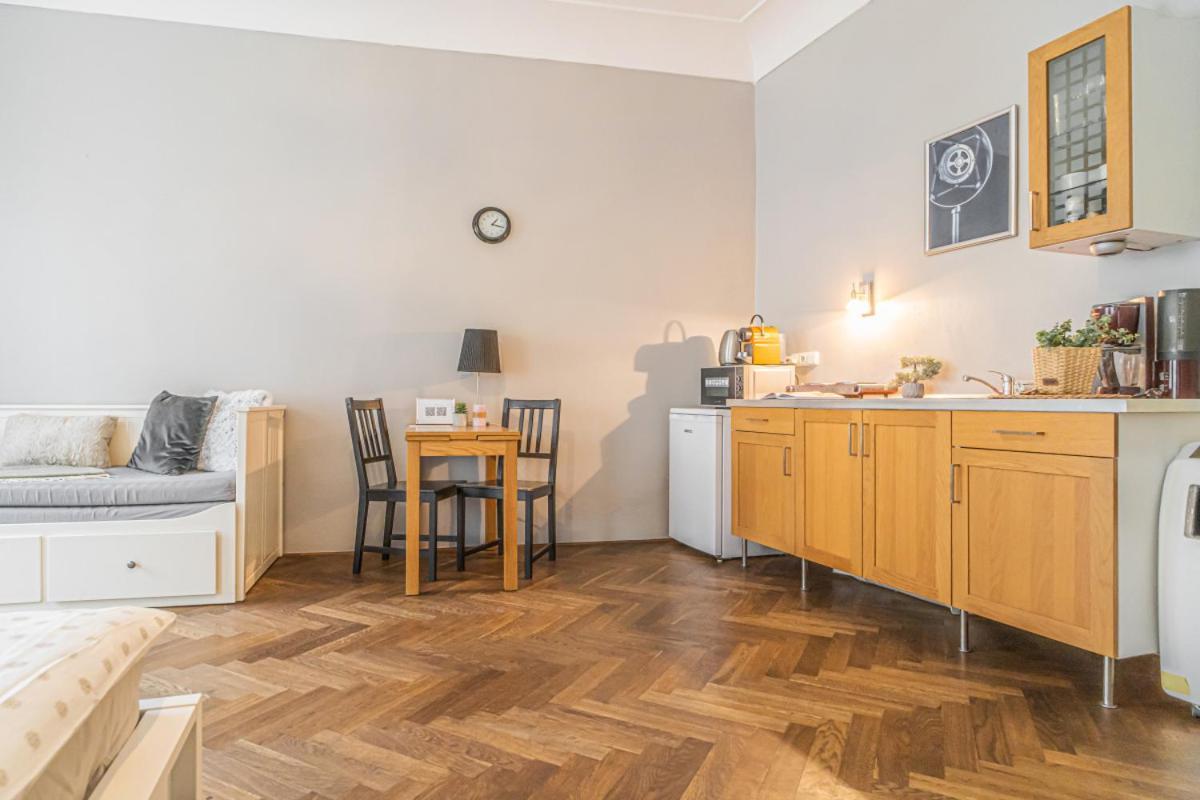 Bright Studio Close To Charles Bridge And Prague Castle Apartment Luaran gambar