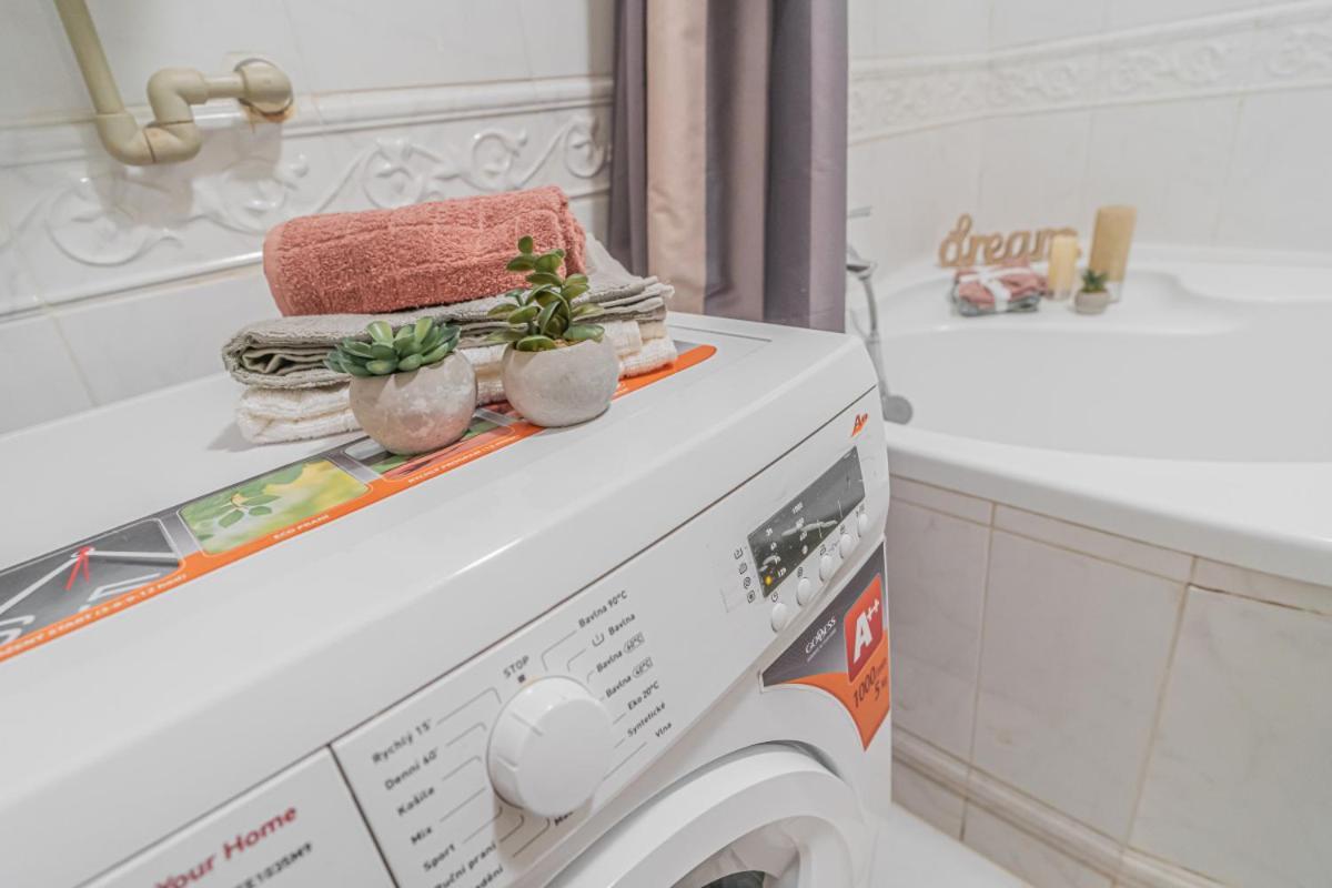 Bright Studio Close To Charles Bridge And Prague Castle Apartment Luaran gambar